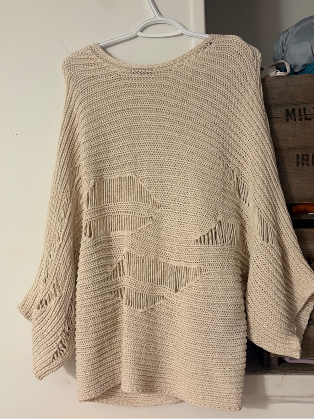 Zara Oversized Open-Knit Batwing Sleeve Ivory Ecru Sweater Size Medium - Picture 3 of 6